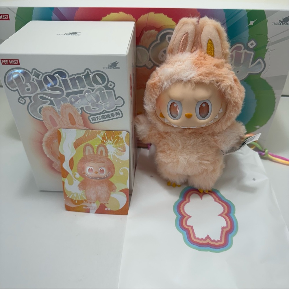 Authentic New Pop Mart LABUBU Big Into Energy HAPPINESS - Picture 8 of 11